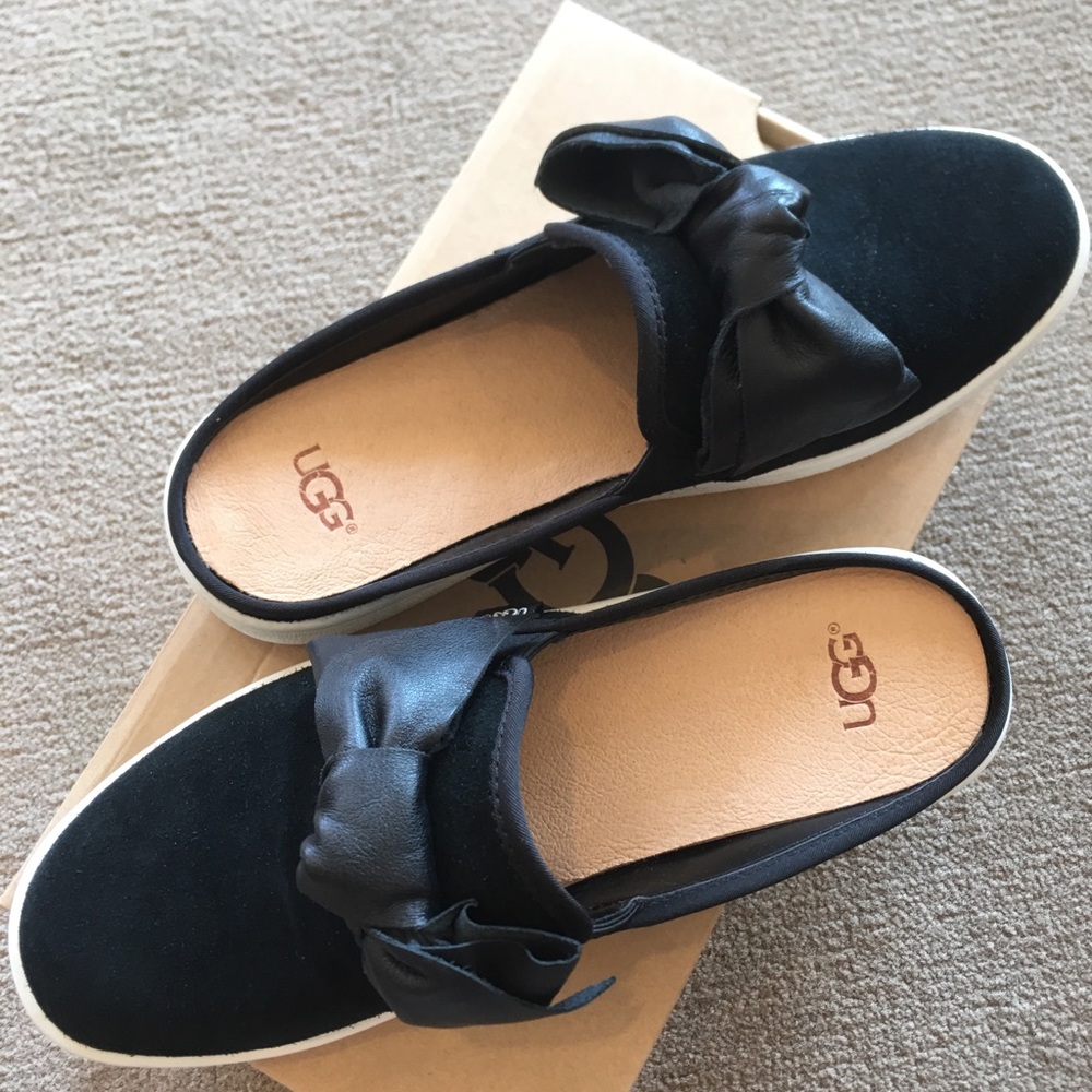 Ugg Slides